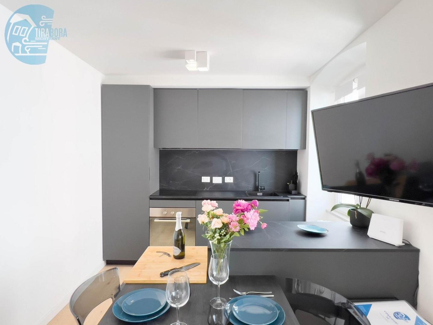 Corridoni 3C Tirabora Short Rent Appartement Triëst Buitenkant foto